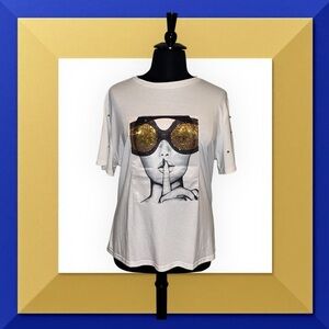 NWOT Pesion Graphic Tee with Gold Sunglasses Design Plus 4X White